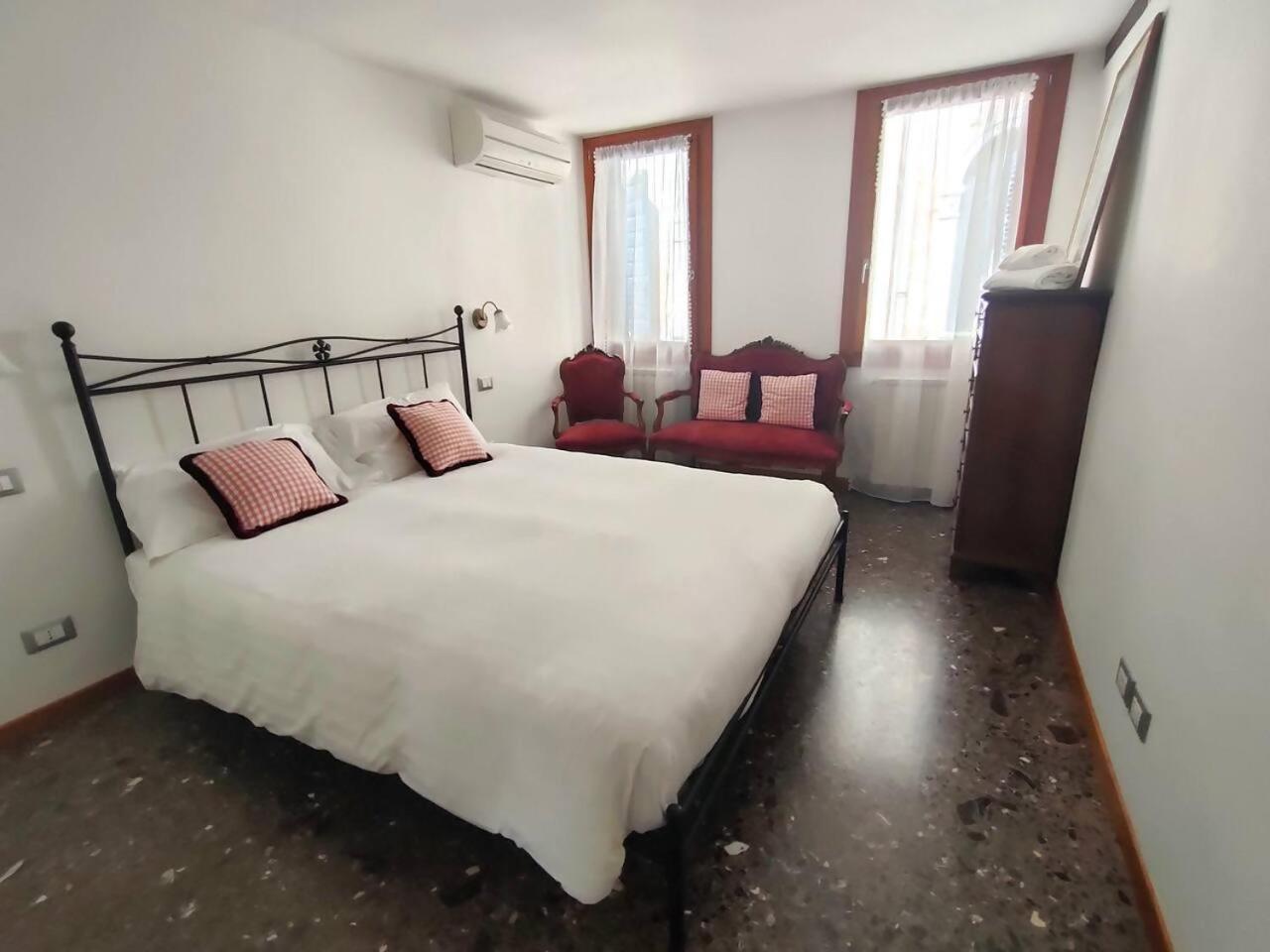 Ca Rialto Apartment Венеция Экстерьер фото